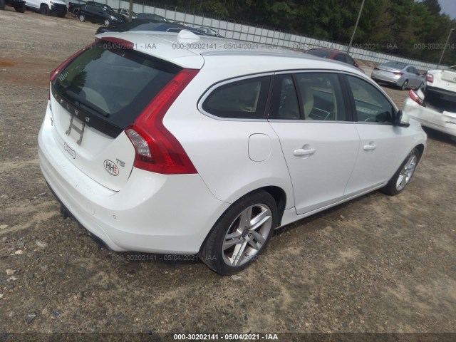 Photo 3 VIN: YV140MEC2F1194684 - VOLVO V60 