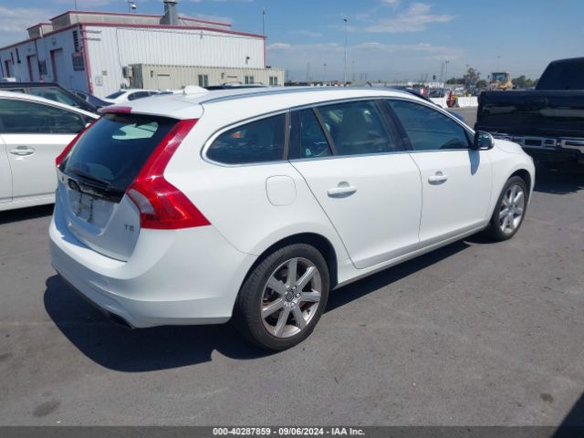 Photo 3 VIN: YV140MEK3H1373620 - VOLVO V60 