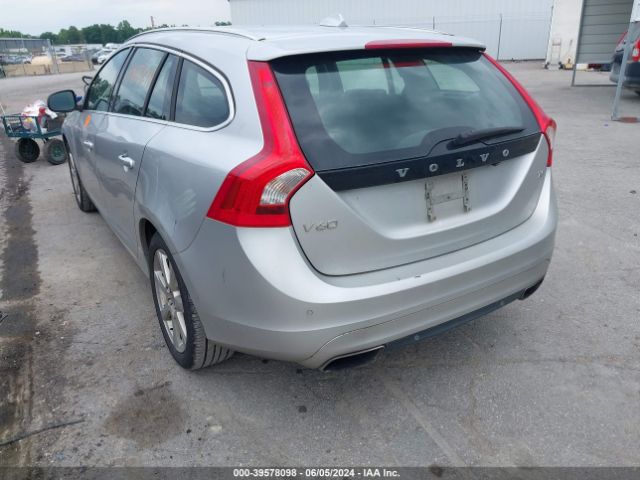 Photo 5 VIN: YV140MEK7H1372051 - VOLVO V60 