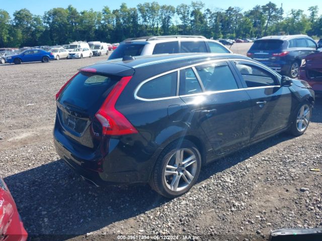 Photo 3 VIN: YV140MEK9F1264088 - VOLVO V60 