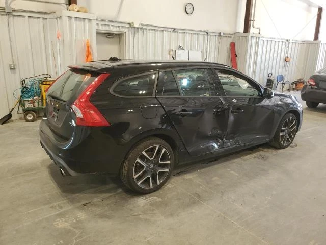 Photo 2 VIN: YV140MEL7J2379008 - VOLVO V60 T5 DYN 