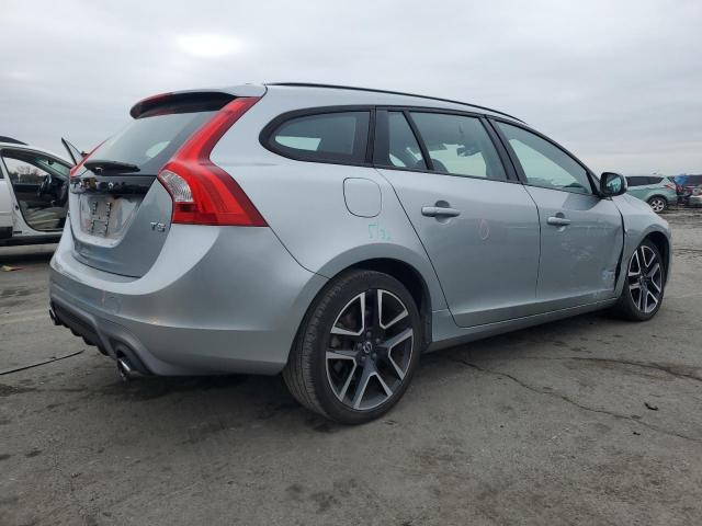 Photo 2 VIN: YV140MEL7J2383656 - VOLVO V60 T5 DYN 