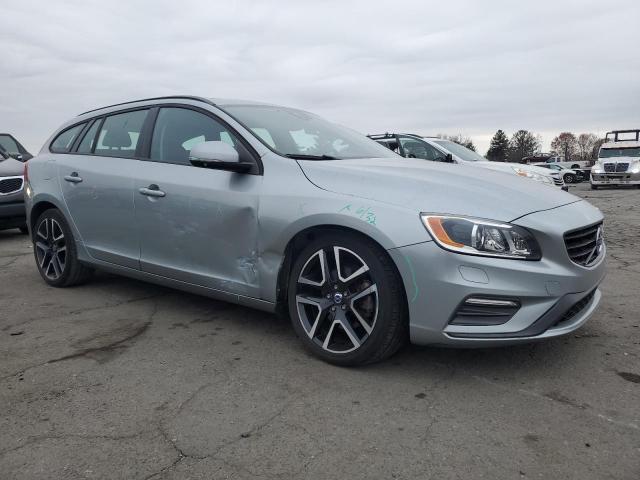 Photo 3 VIN: YV140MEL7J2383656 - VOLVO V60 T5 DYN 