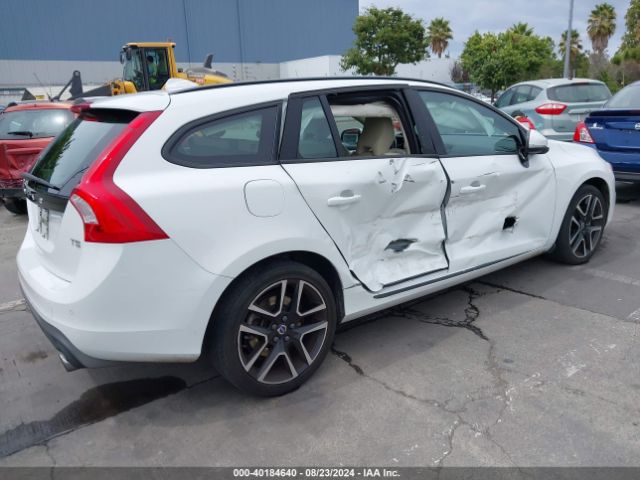 Photo 3 VIN: YV140MEL7J2385522 - VOLVO V60 