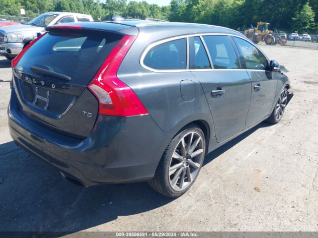 Photo 3 VIN: YV140MEM4F1260886 - VOLVO V60 