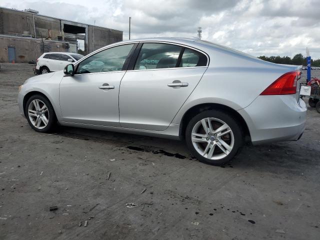 Photo 1 VIN: YV140MFB2F1306308 - VOLVO S60 PREMIE 