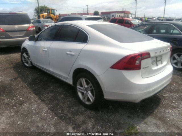 Photo 2 VIN: YV140MFB6F1307767 - VOLVO S60 