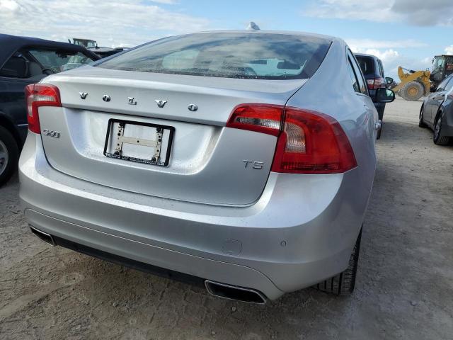 Photo 5 VIN: YV140MFBXF1316570 - VOLVO S60 PREMIE 