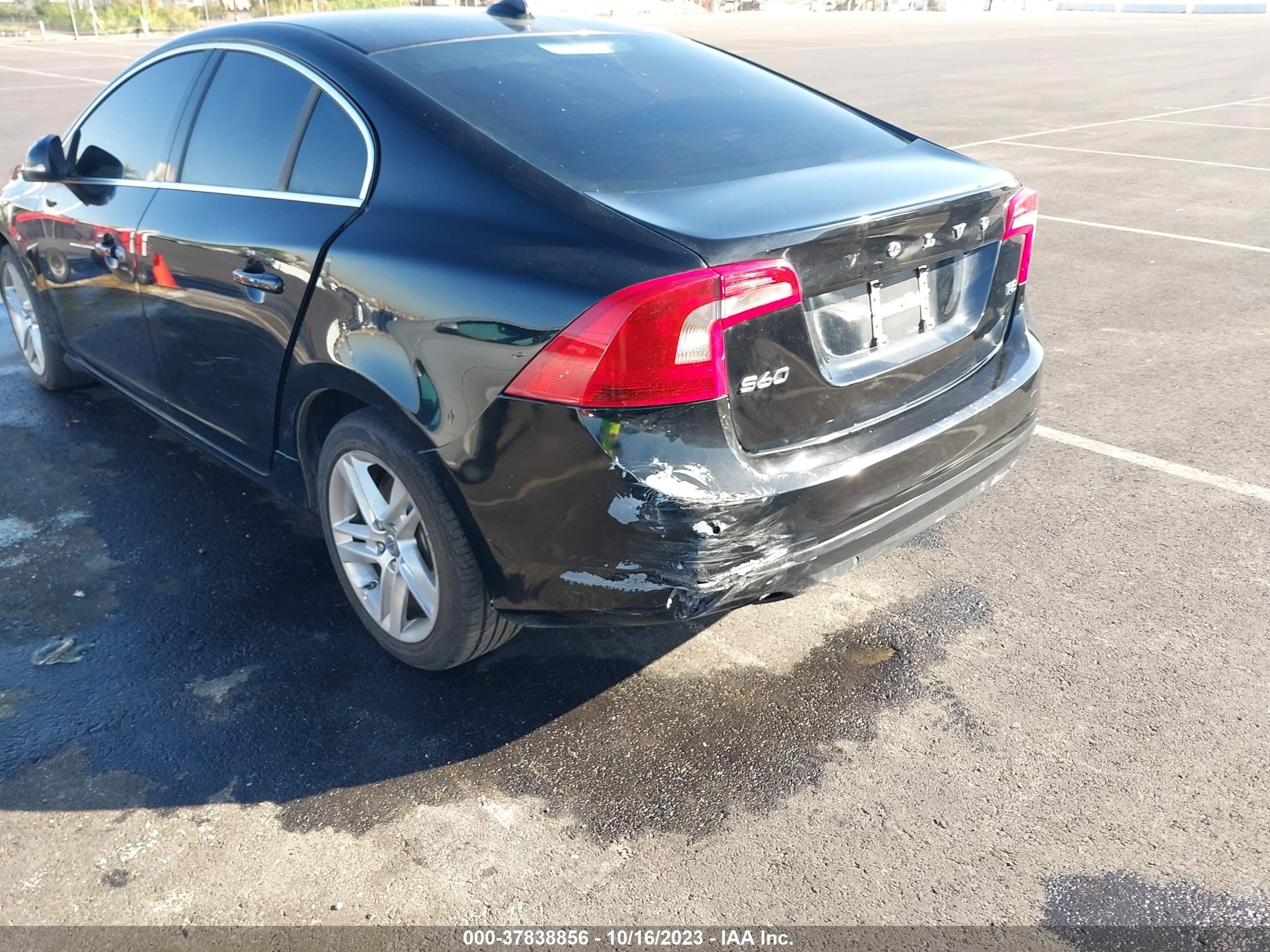 Photo 5 VIN: YV140MFC6F1317983 - VOLVO S60 