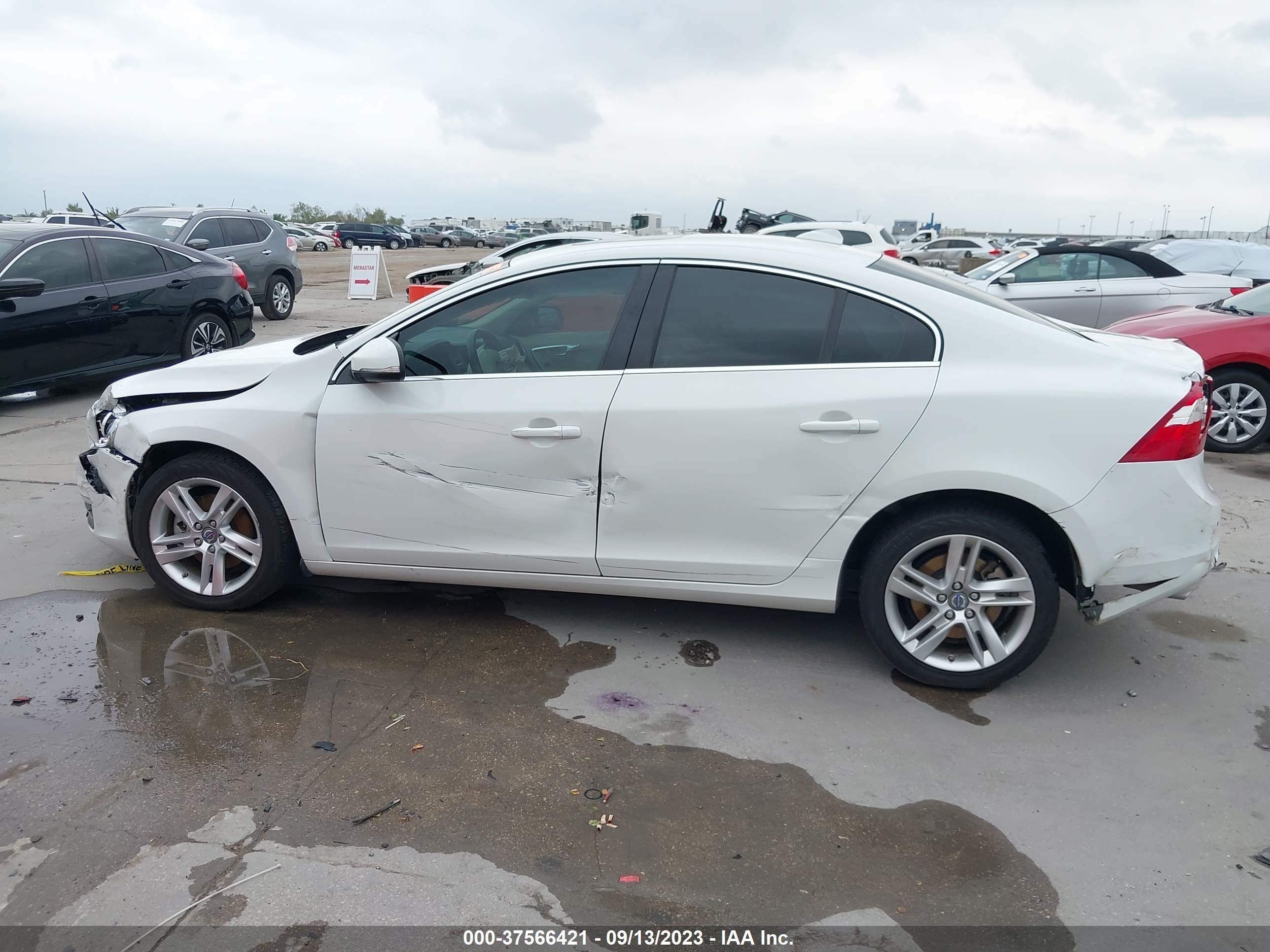 Photo 13 VIN: YV140MFK2F1344489 - VOLVO S60 