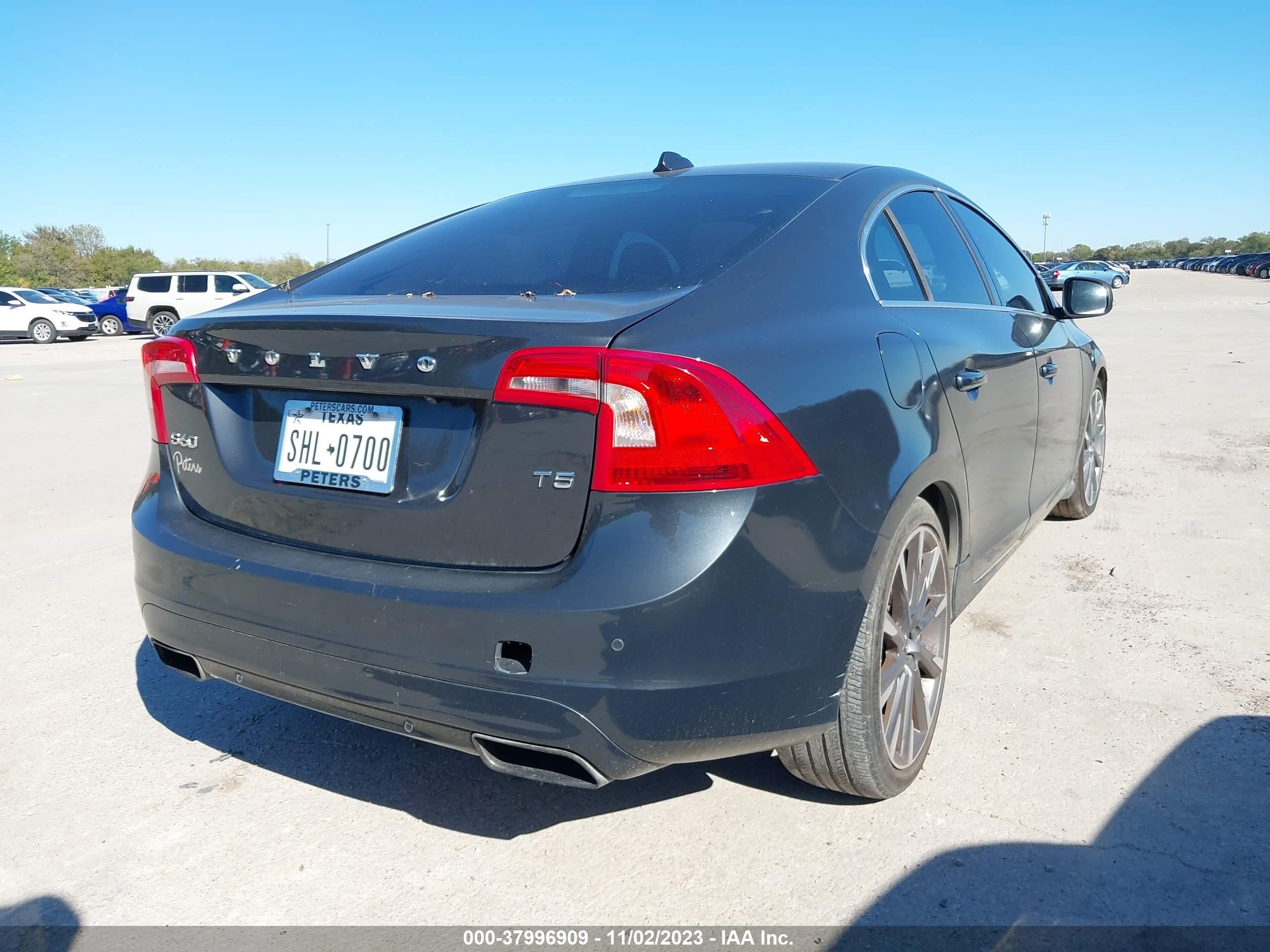 Photo 3 VIN: YV140MFKXF2359543 - VOLVO S60 