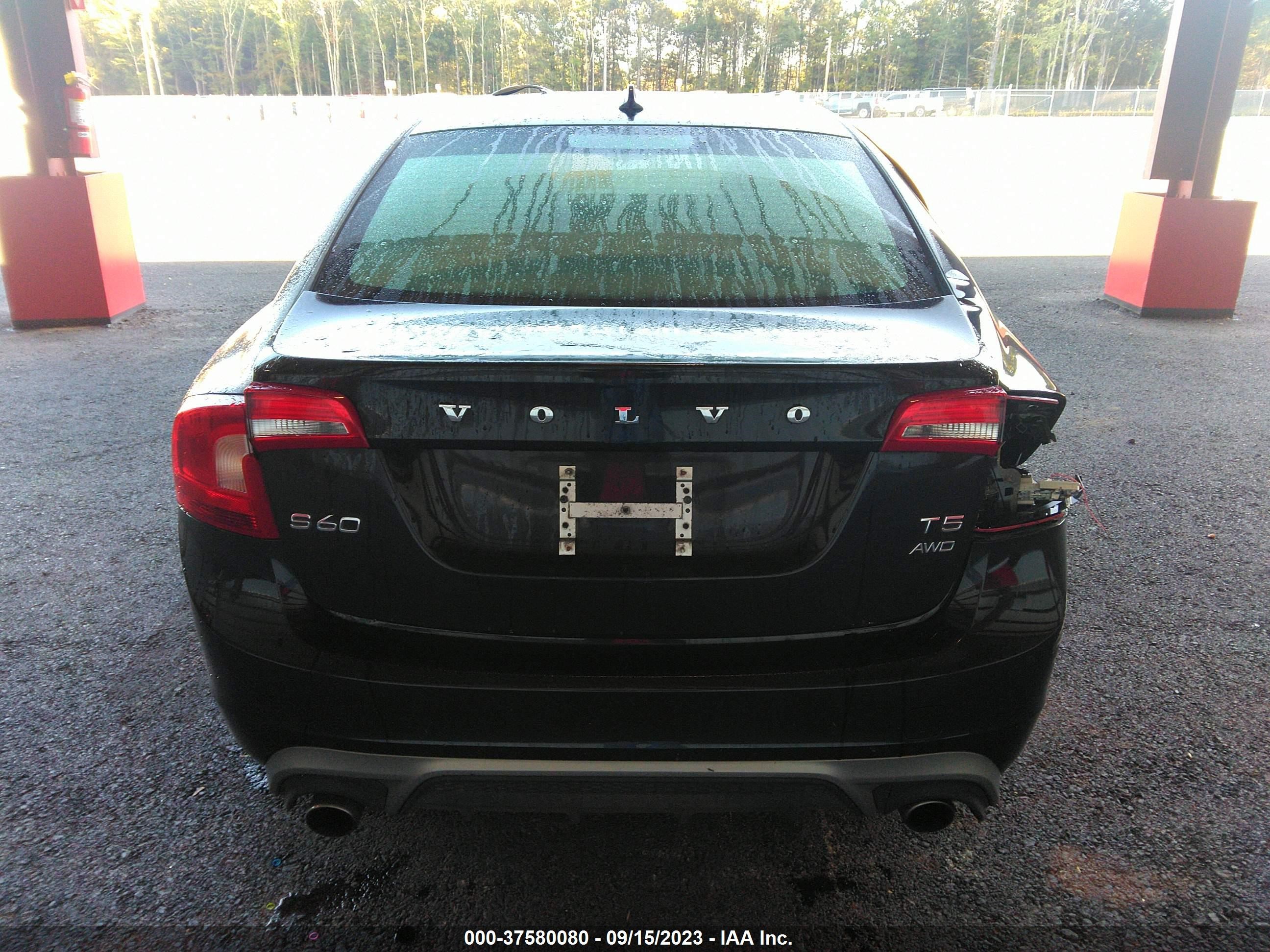 Photo 15 VIN: YV140MTL3H2440805 - VOLVO S60 