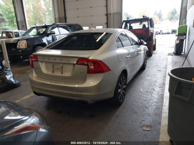 Photo 3 VIN: YV149MFB0F2318330 - VOLVO S60 