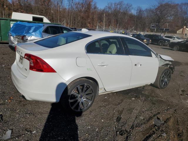 Photo 2 VIN: YV149MFDXF1317855 - VOLVO S60 PLATIN 