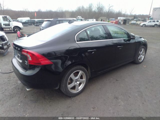 Photo 3 VIN: YV1612FH2D1213901 - VOLVO S60 