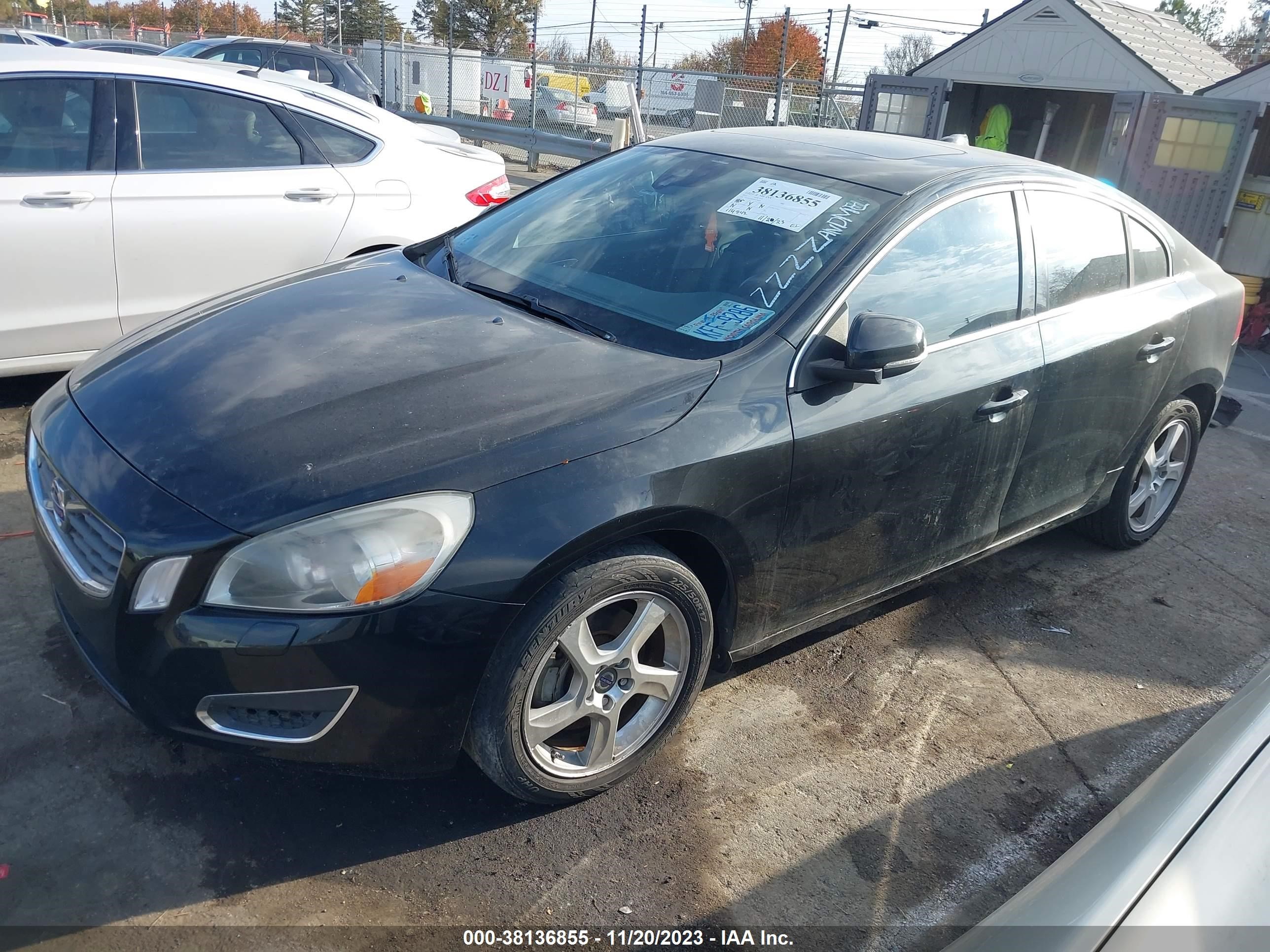 Photo 1 VIN: YV1612FH3D2176304 - VOLVO S60 