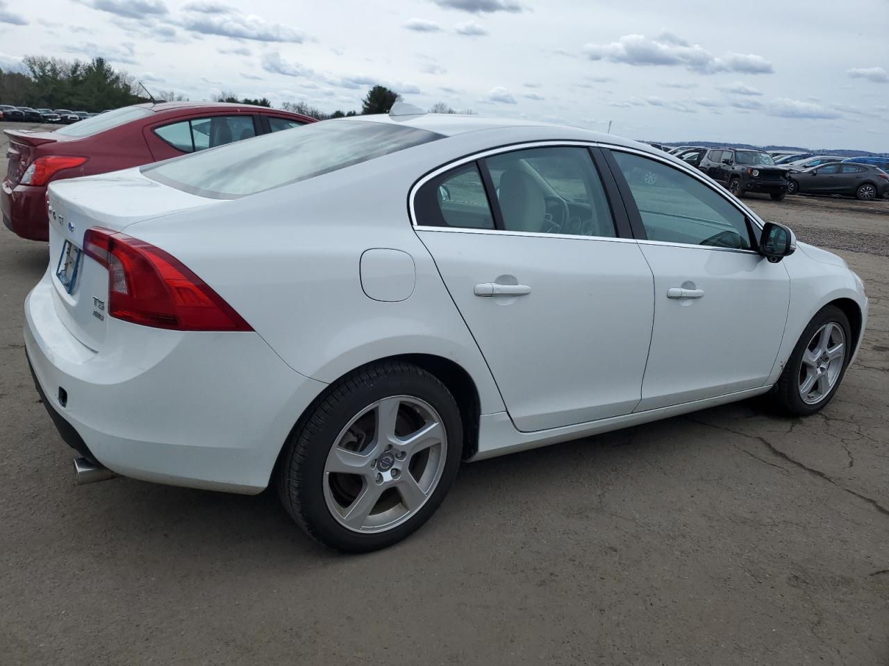 Photo 2 VIN: YV1612FH4D1214127 - VOLVO S60 