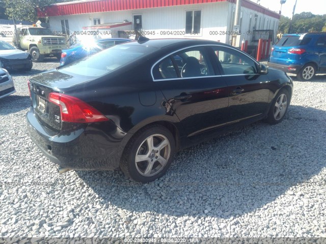 Photo 3 VIN: YV1612FH9D2173388 - VOLVO S60 