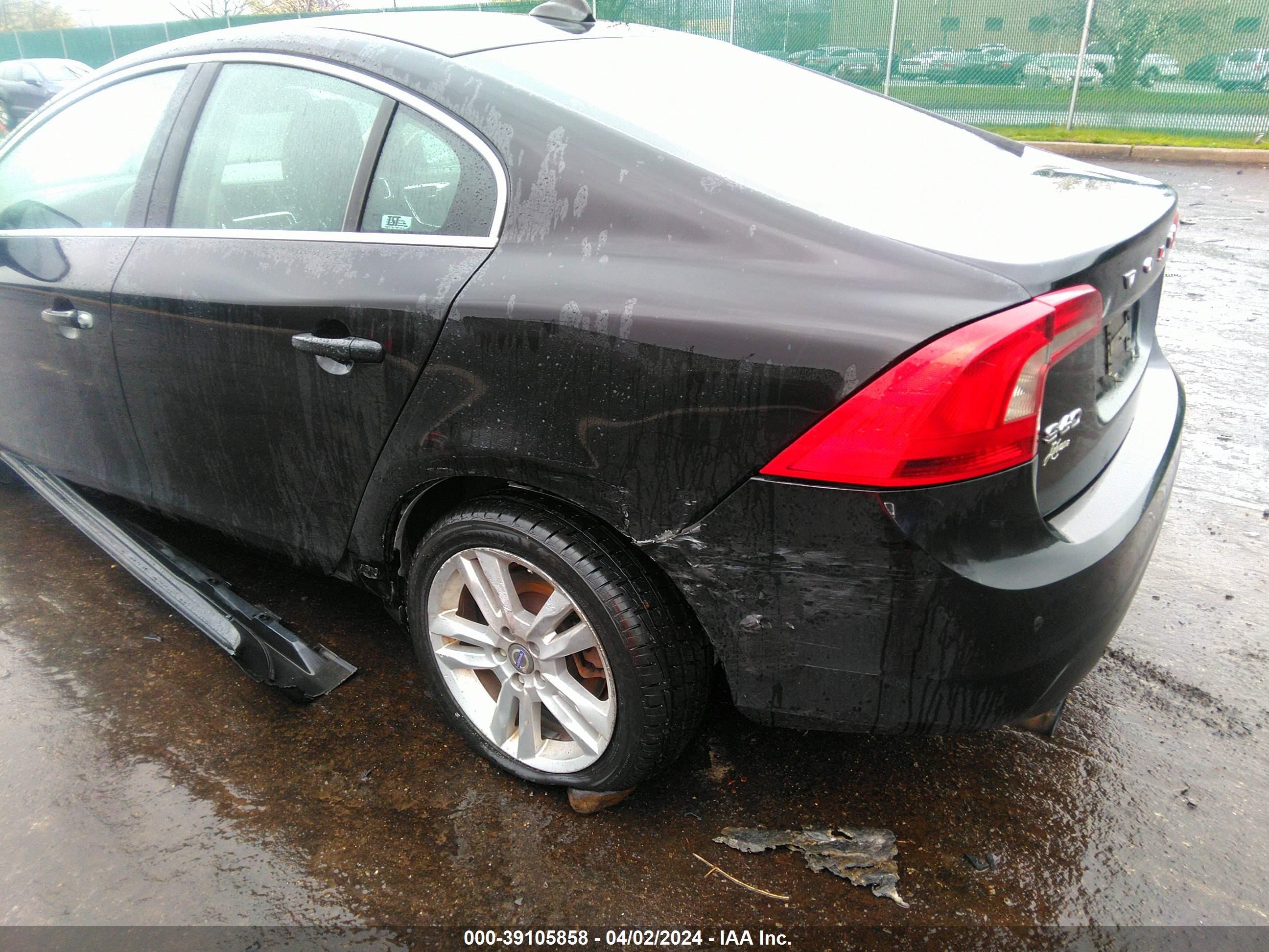 Photo 5 VIN: YV1612FH9D2204574 - VOLVO S60 