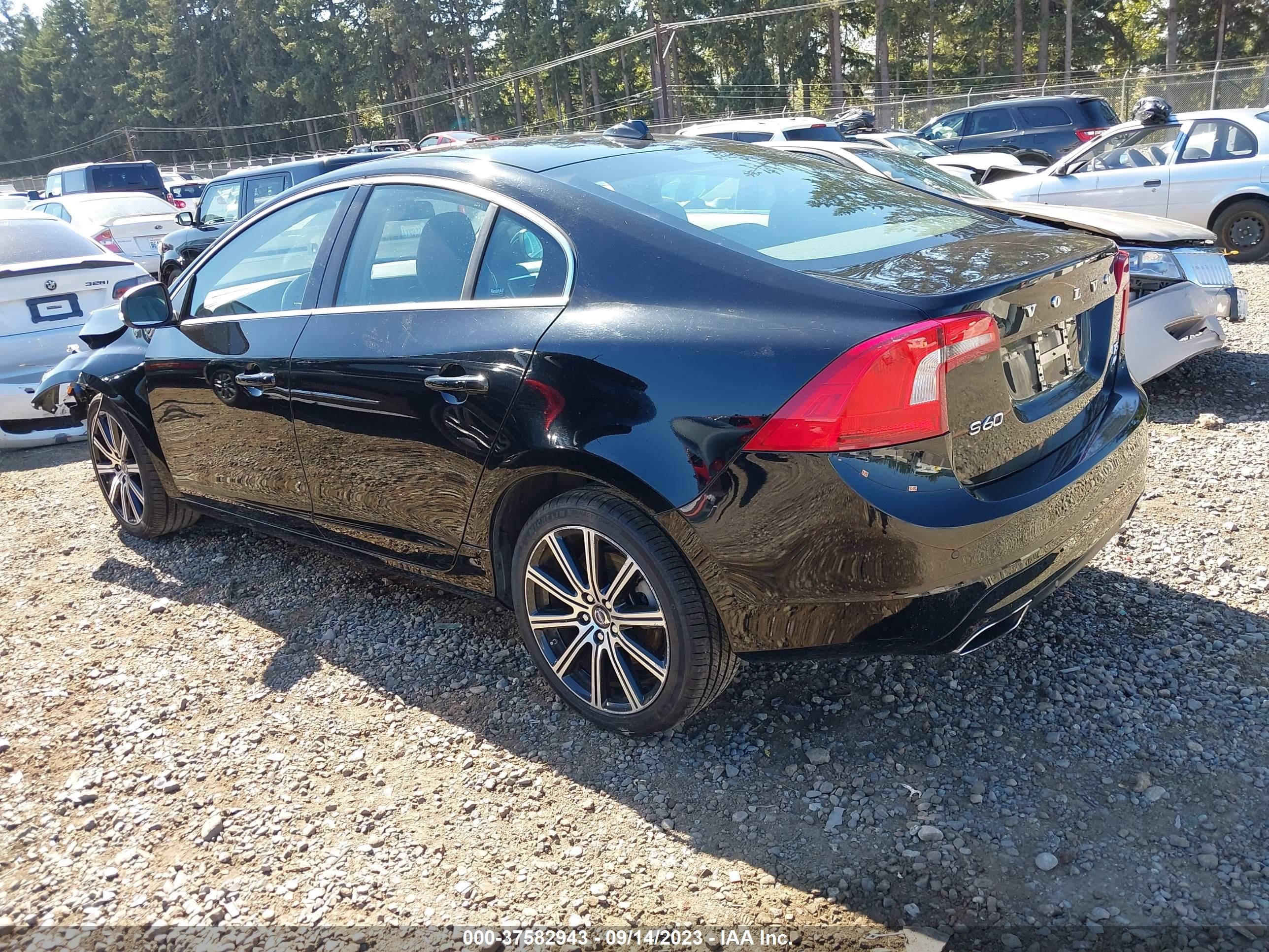 Photo 2 VIN: YV1612FHXE2294433 - VOLVO S60 