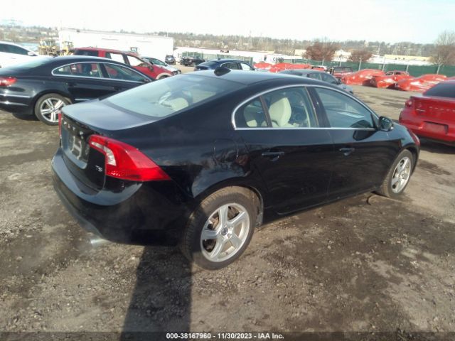 Photo 3 VIN: YV1612FS0D1218137 - VOLVO S60 