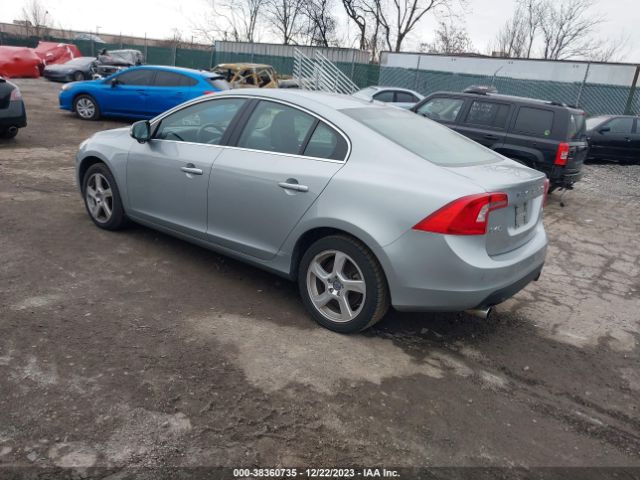 Photo 2 VIN: YV1612FS0D2191600 - VOLVO S60 