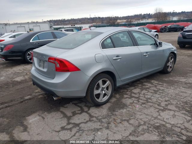 Photo 3 VIN: YV1612FS0D2191600 - VOLVO S60 