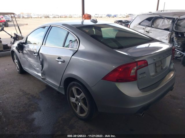 Photo 2 VIN: YV1612FS0D2192388 - VOLVO S60 