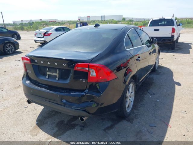 Photo 3 VIN: YV1612FS0D2201137 - VOLVO S60 