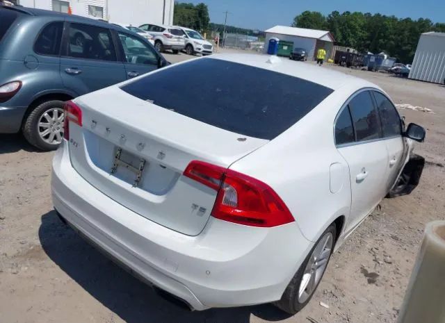 Photo 3 VIN: YV1612FS0E2274641 - VOLVO S60 