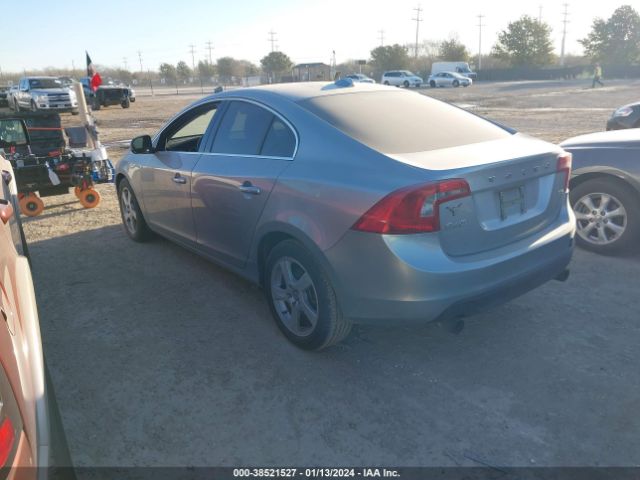 Photo 2 VIN: YV1612FS2D2200586 - VOLVO S60 