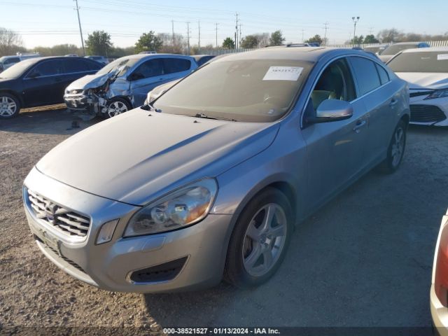 Photo 5 VIN: YV1612FS2D2200586 - VOLVO S60 