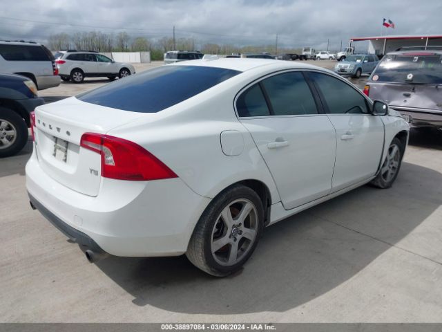 Photo 3 VIN: YV1612FS2D2208123 - VOLVO S60 