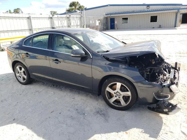 Photo 3 VIN: YV1612FS4D2182219 - VOLVO S60 T5 