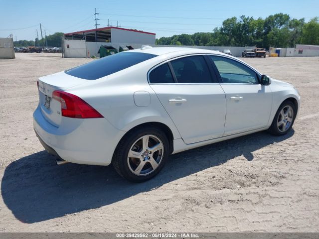 Photo 3 VIN: YV1612FS4D2210875 - VOLVO S60 