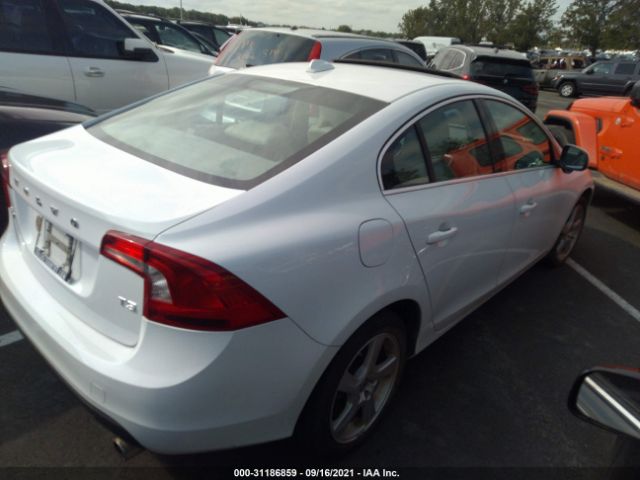 Photo 3 VIN: YV1612FS8D2209129 - VOLVO S60 