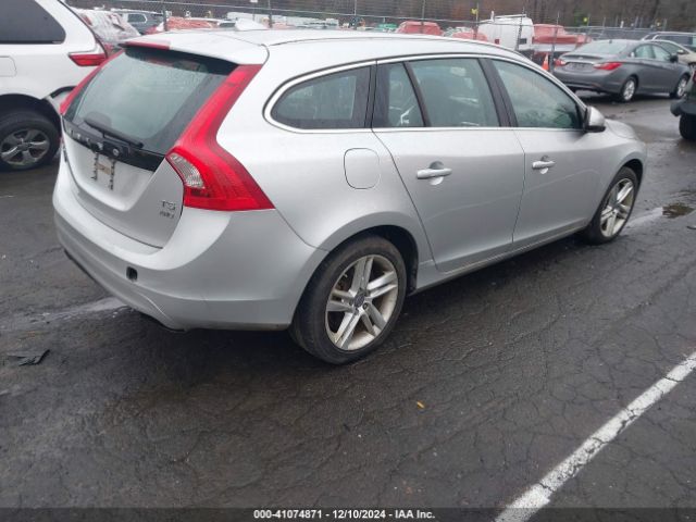 Photo 3 VIN: YV1612SB0F1187318 - VOLVO V60 