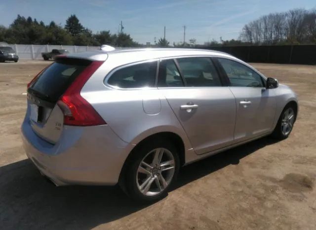 Photo 3 VIN: YV1612SB1F1189157 - VOLVO V60 