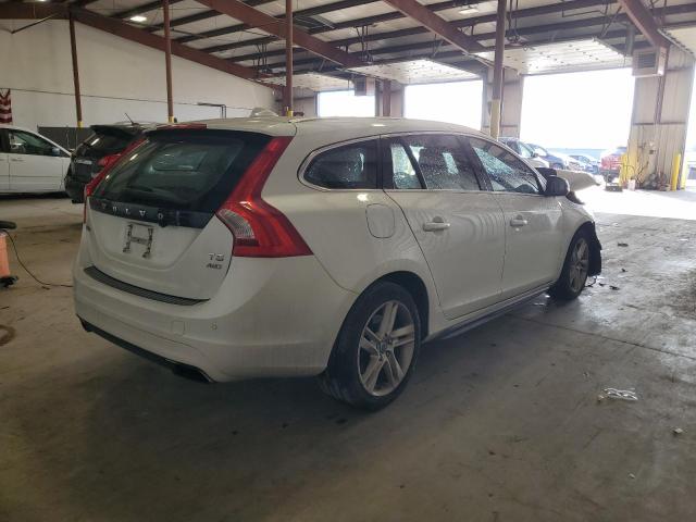 Photo 2 VIN: YV1612SC2F1193341 - VOLVO V60 PREMIE 