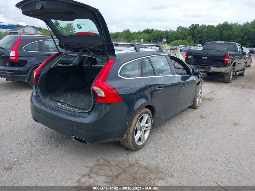 Photo 3 VIN: YV1612SC2F1212454 - VOLVO V60 