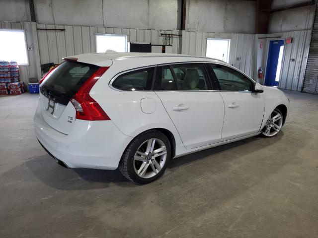 Photo 2 VIN: YV1612SD1F1193906 - VOLVO V60 PLATIN 