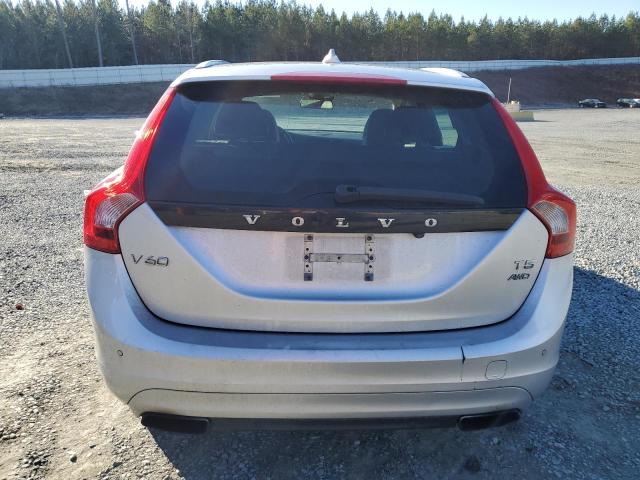 Photo 5 VIN: YV1612SD8F1212533 - VOLVO V60 PLATIN 