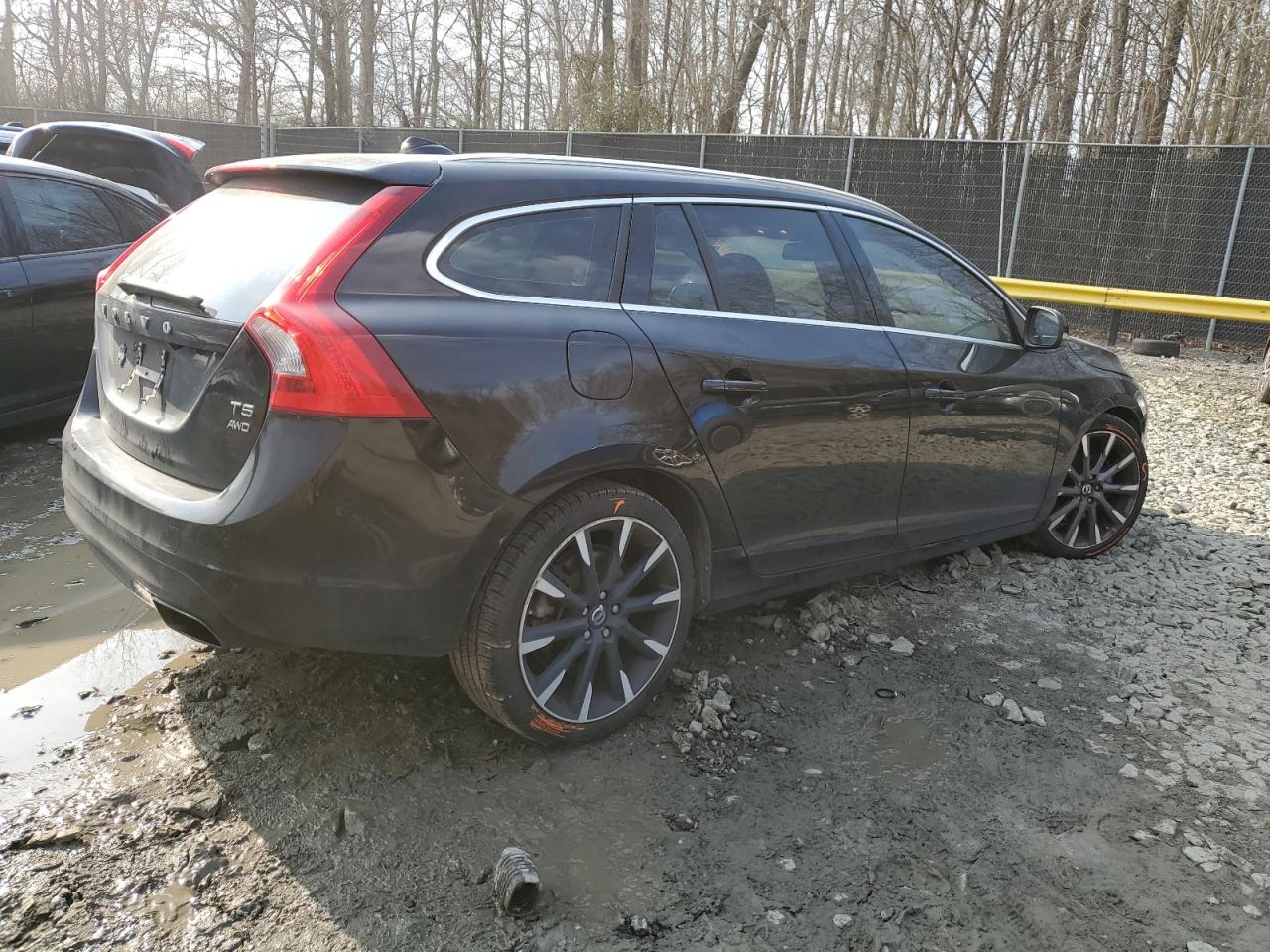 Photo 2 VIN: YV1612SDXF1187750 - VOLVO V60 