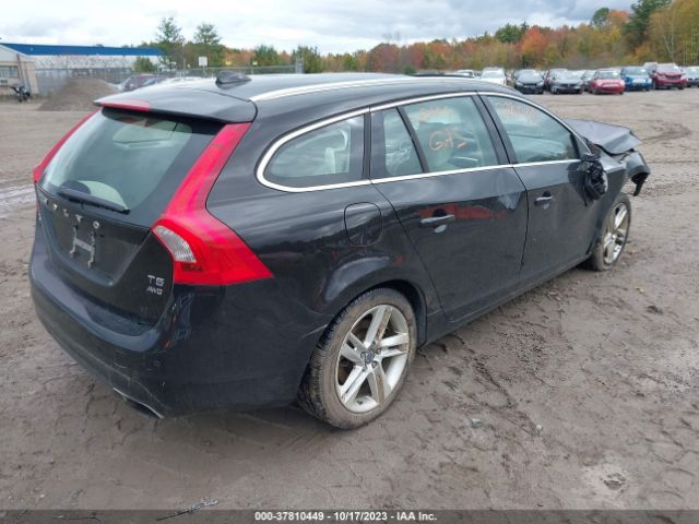 Photo 3 VIN: YV1612SK3F1226404 - VOLVO V60 