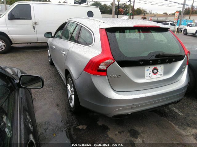 Photo 2 VIN: YV1612SK9F1263151 - VOLVO V60 