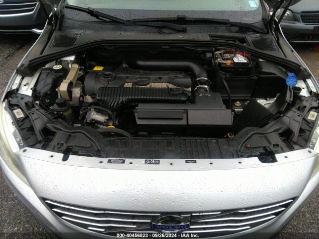 Photo 9 VIN: YV1612SK9F1263151 - VOLVO V60 