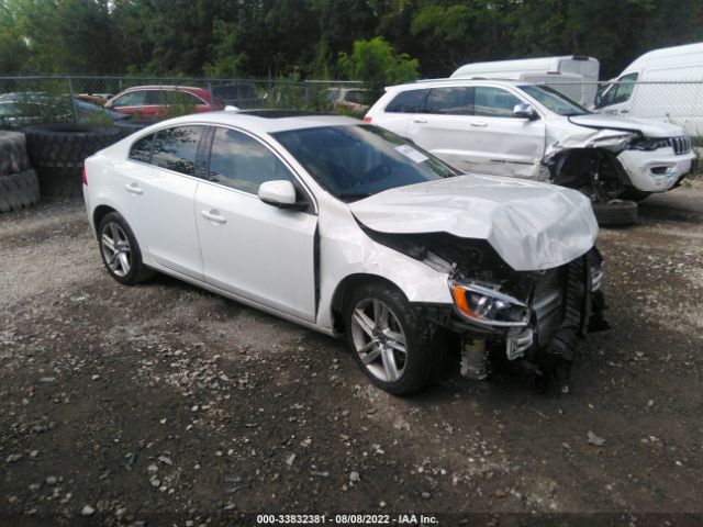 Photo 0 VIN: YV1612TB8F1305937 - VOLVO S60 