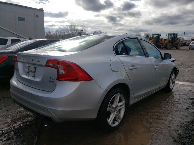 Photo 3 VIN: YV1612TK3F1359999 - VOLVO S60 PREMIE 