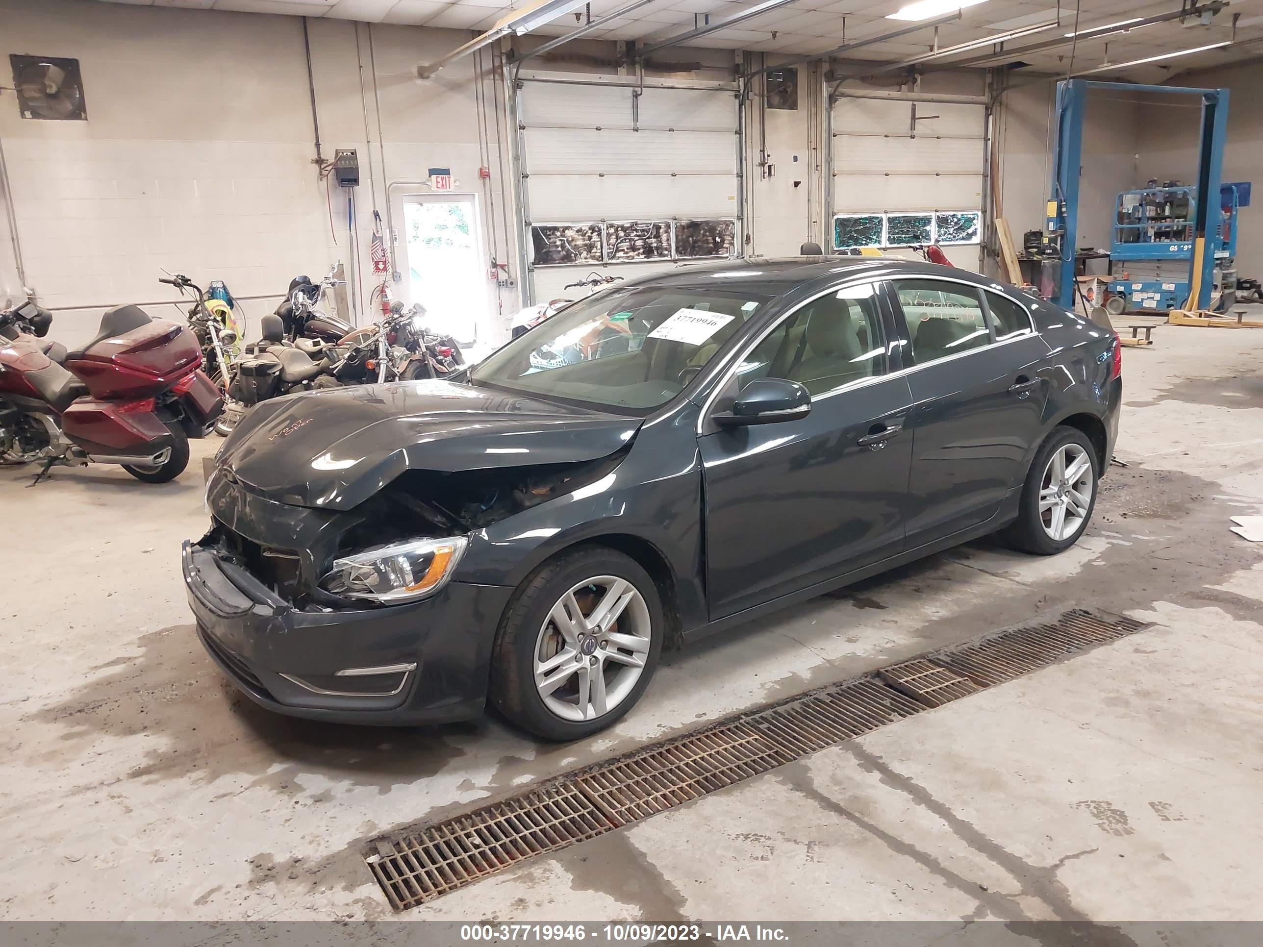 Photo 1 VIN: YV1612TK6F2334735 - VOLVO S60 