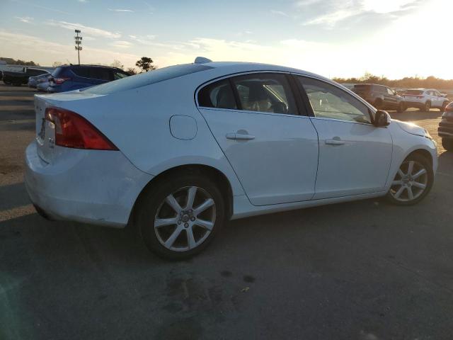 Photo 2 VIN: YV1612TK9G2390198 - VOLVO S60 PREMIE 